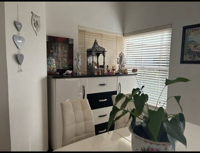 2 BEDROOM APARTMENT FOR SALE IN LA LUCIA